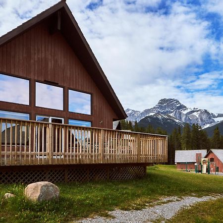 Banff Gate Mountain Resort كانمور المظهر الخارجي الصورة